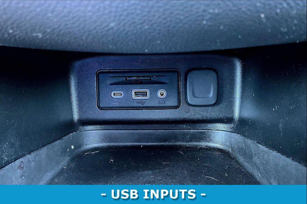 used 2021 Chevrolet Equinox car, priced at $12,919