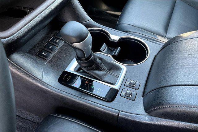 used 2015 Toyota Highlander car, priced at $17,539