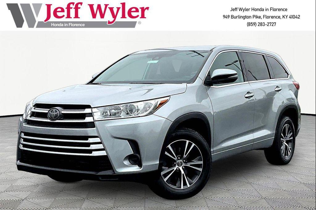 used 2018 Toyota Highlander car, priced at $19,658