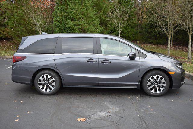new 2026 Honda Odyssey car, priced at $43,590