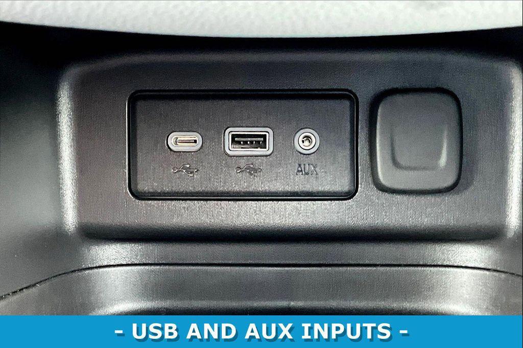 used 2023 Chevrolet Equinox car, priced at $21,651