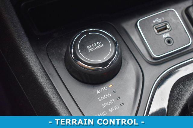 used 2019 Jeep Cherokee car, priced at $15,108