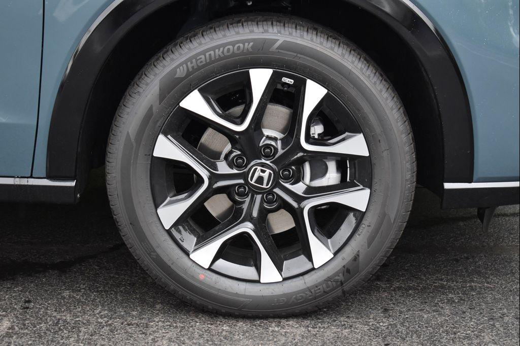 new 2027 Honda HR-V car, priced at $32,332
