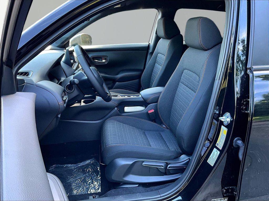 new 2027 Honda HR-V car, priced at $29,945