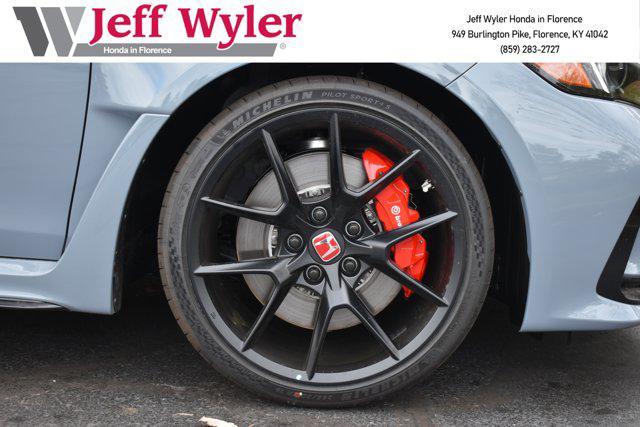 new 2025 Honda Civic Type R car