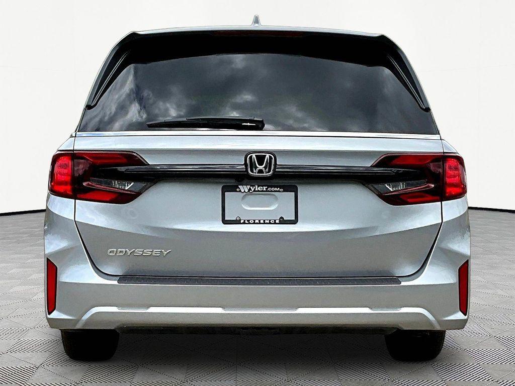 new 2026 Honda Odyssey car, priced at $42,235