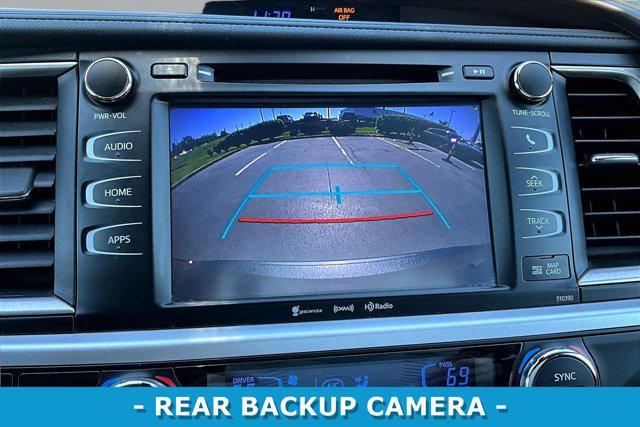 used 2019 Toyota Highlander car, priced at $28,552