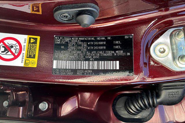 used 2019 Toyota Highlander car, priced at $28,552