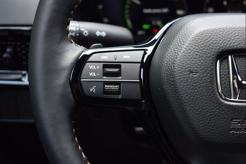 new 2026 Honda CR-V Hybrid car, priced at $41,866