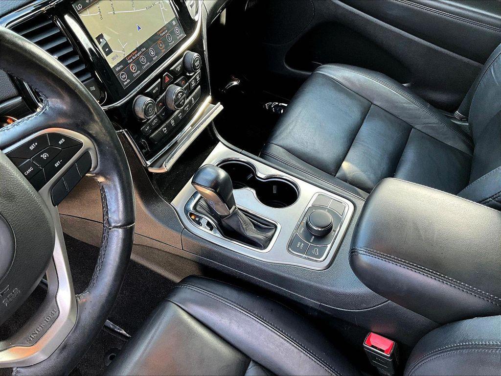 used 2022 Jeep Grand Cherokee car, priced at $23,567