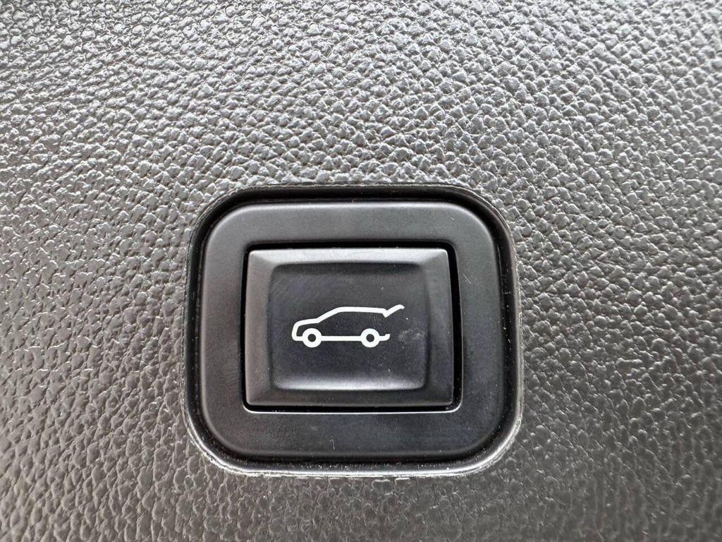 used 2013 Cadillac SRX car, priced at $7,900