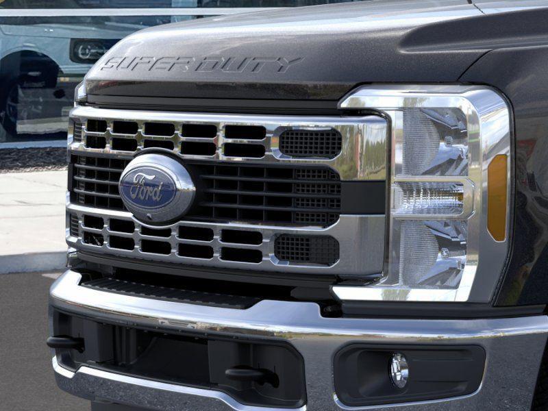 new 2025 Ford F-350 car, priced at $50,400