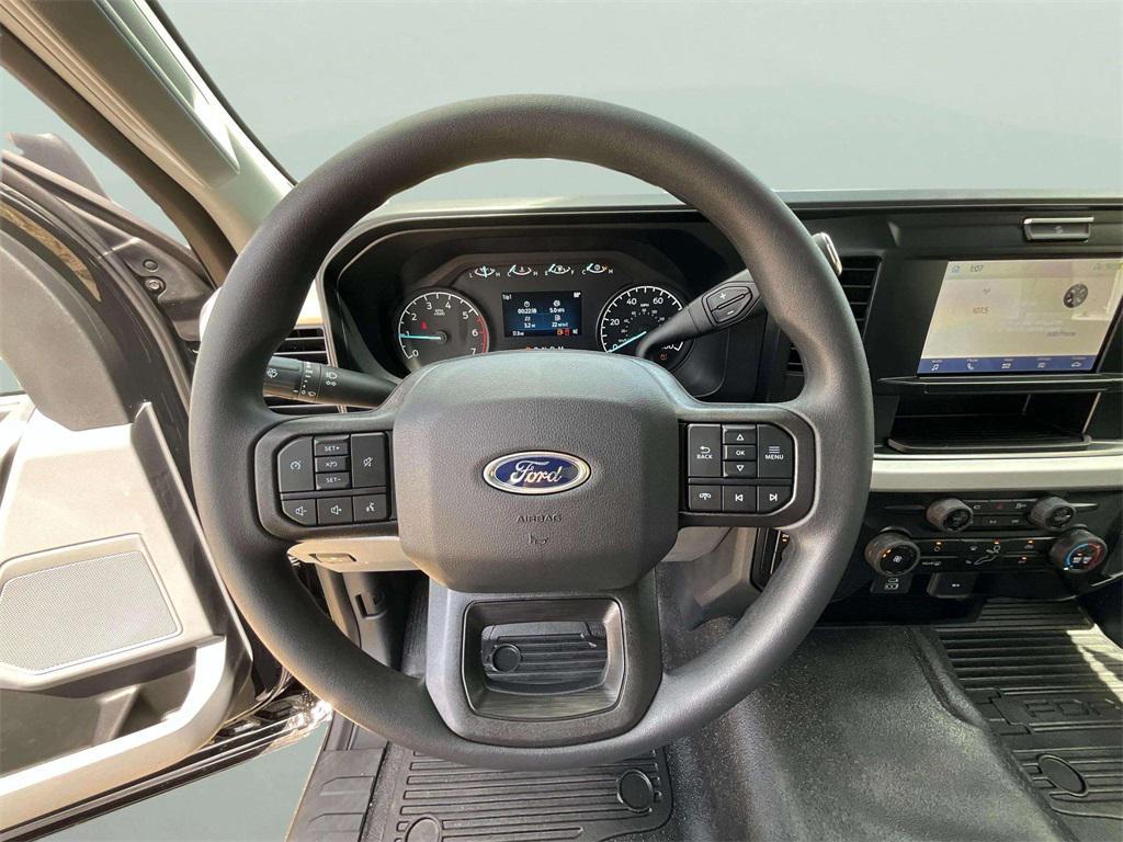 new 2025 Ford F-350 car, priced at $51,900