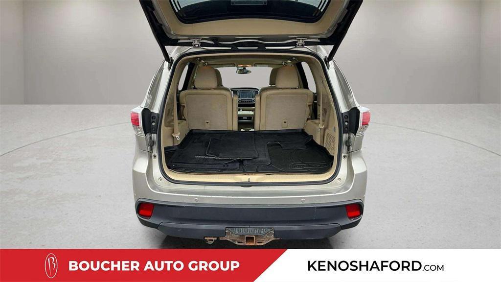 used 2015 Toyota Highlander car, priced at $16,250