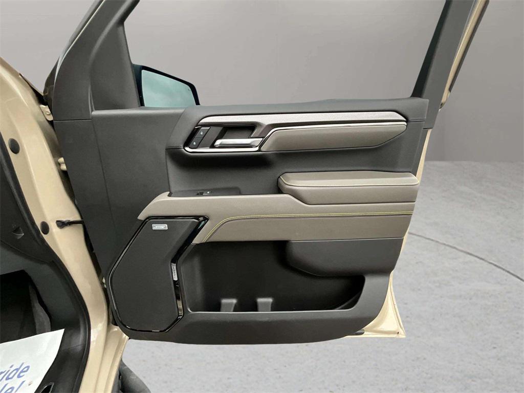 used 2022 Chevrolet Silverado 1500 car, priced at $47,495