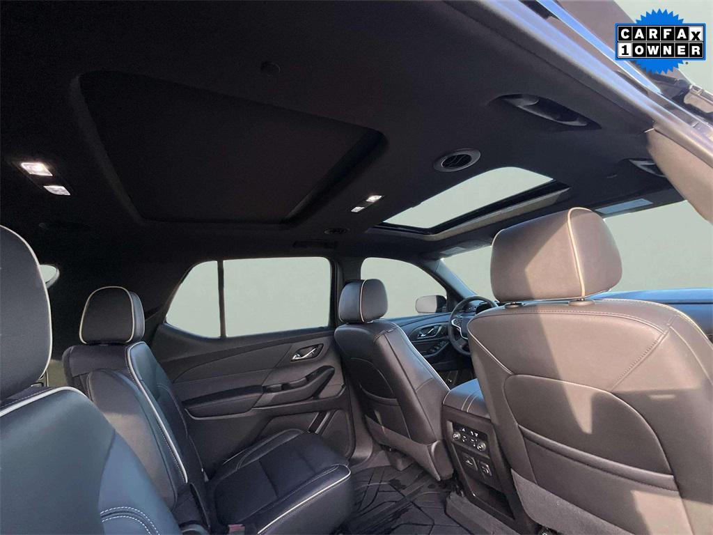 used 2023 Chevrolet Traverse car, priced at $34,995