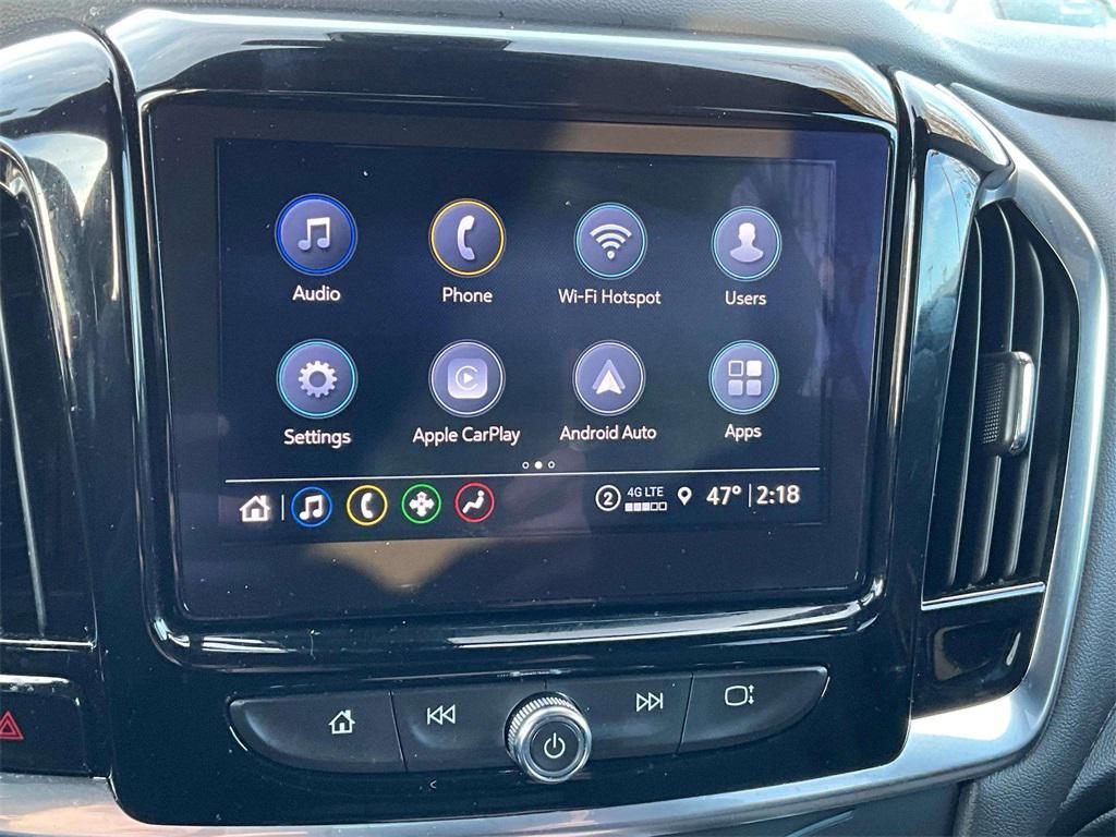 used 2022 Chevrolet Traverse car, priced at $19,999