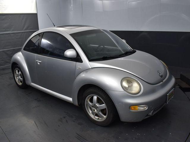 used 2000 Volkswagen New Beetle car, priced at $5,777