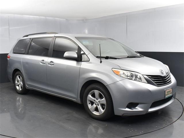 used 2014 Toyota Sienna car, priced at $10,777