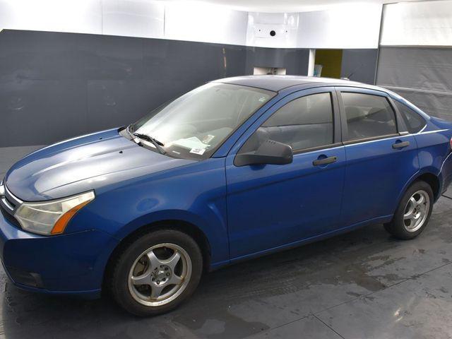 used 2009 Ford Focus car, priced at $5,777