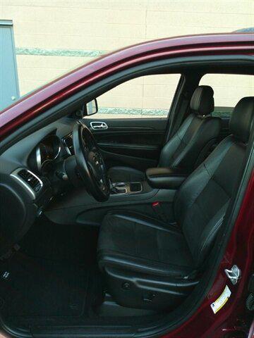 used 2020 Jeep Grand Cherokee car, priced at $17,995