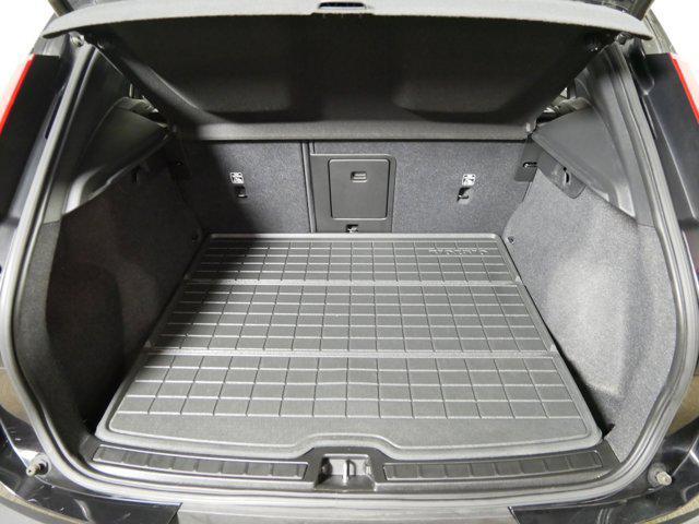 used 2021 Volvo XC40 car, priced at $23,998