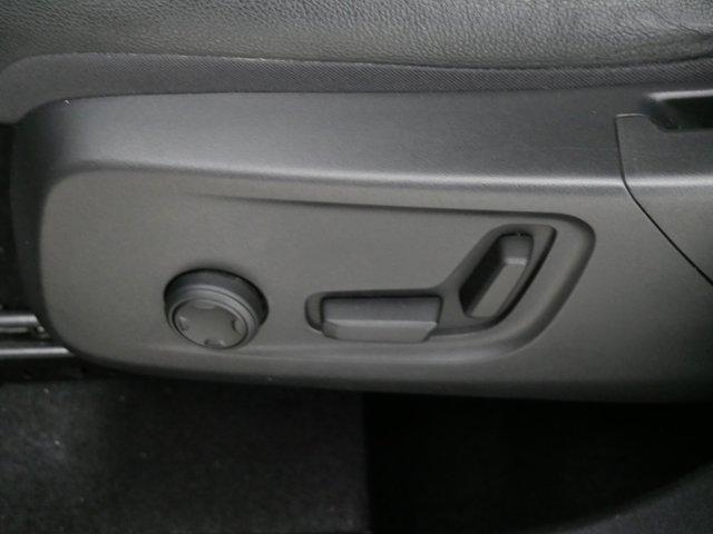 used 2021 Volvo XC40 car, priced at $23,998