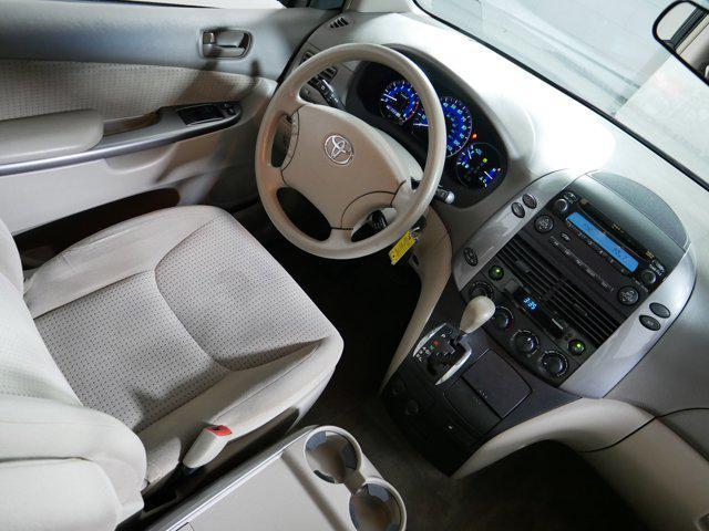 used 2006 Toyota Sienna car, priced at $11,348