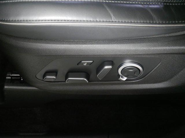 used 2025 Hyundai Palisade car, priced at $44,000