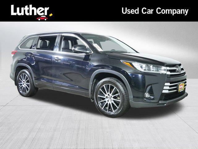 used 2019 Toyota Highlander car, priced at $17,998