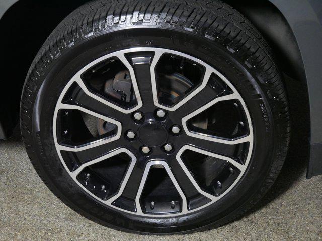 used 2017 GMC Yukon car, priced at $24,998