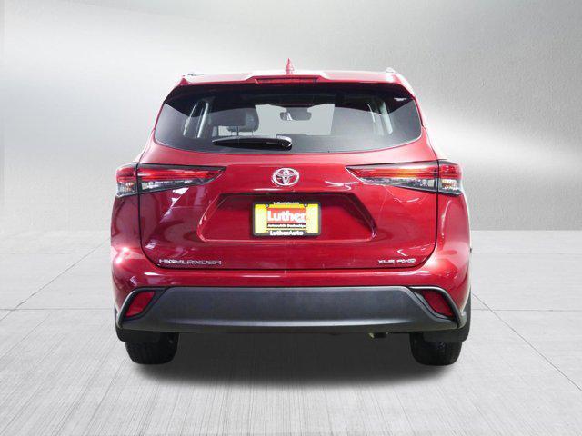 used 2021 Toyota Highlander car, priced at $31,348