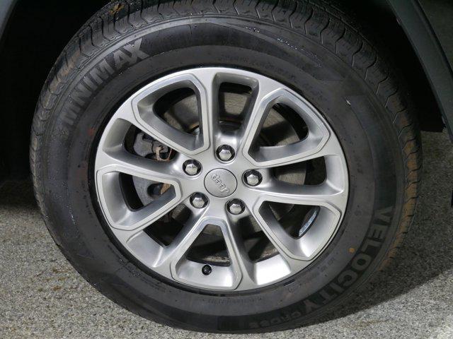 used 2014 Jeep Grand Cherokee car, priced at $11,348