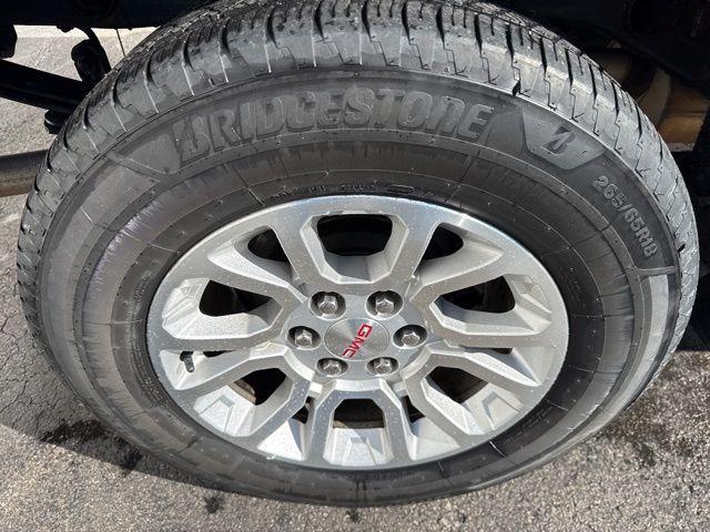 used 2018 GMC Sierra 1500 car, priced at $25,400