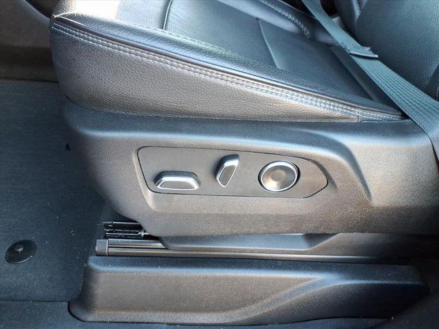 used 2023 GMC Yukon XL car, priced at $62,350