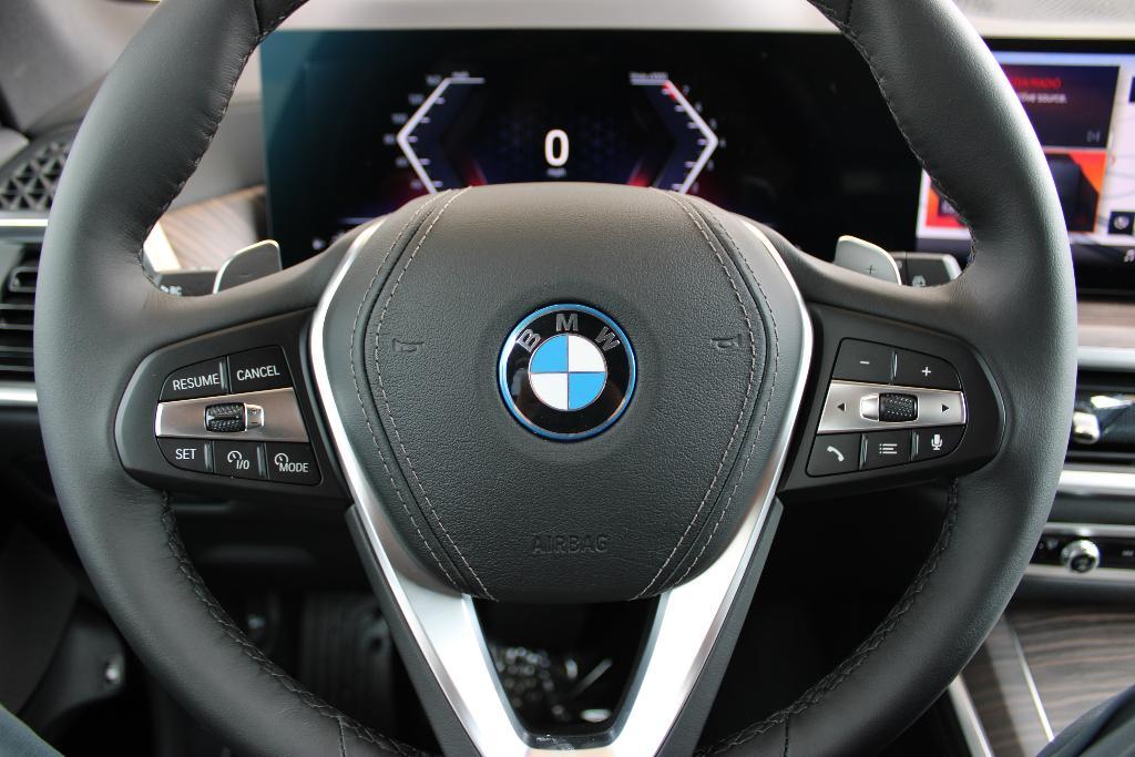 new 2026 BMW X5 PHEV car