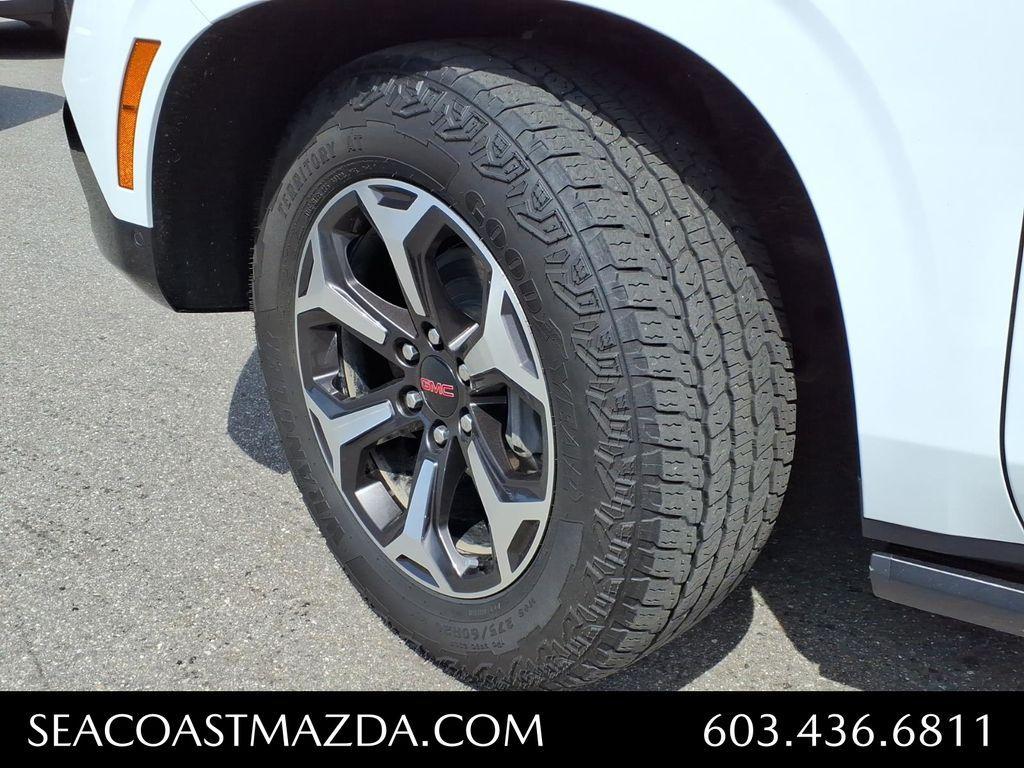 used 2025 GMC Yukon XL car, priced at $93,514