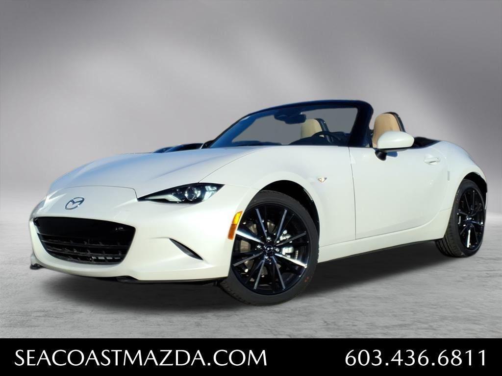 new 2025 Mazda MX-5 Miata car, priced at $38,734