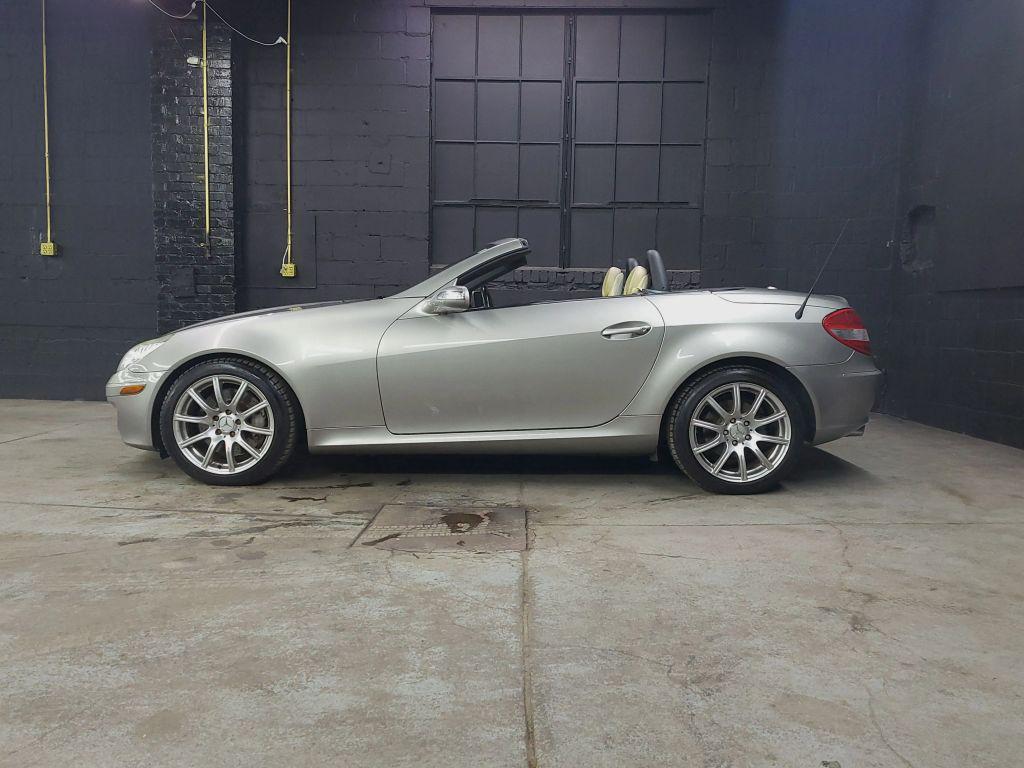 used 2007 Mercedes-Benz SLK-Class car, priced at $7,995