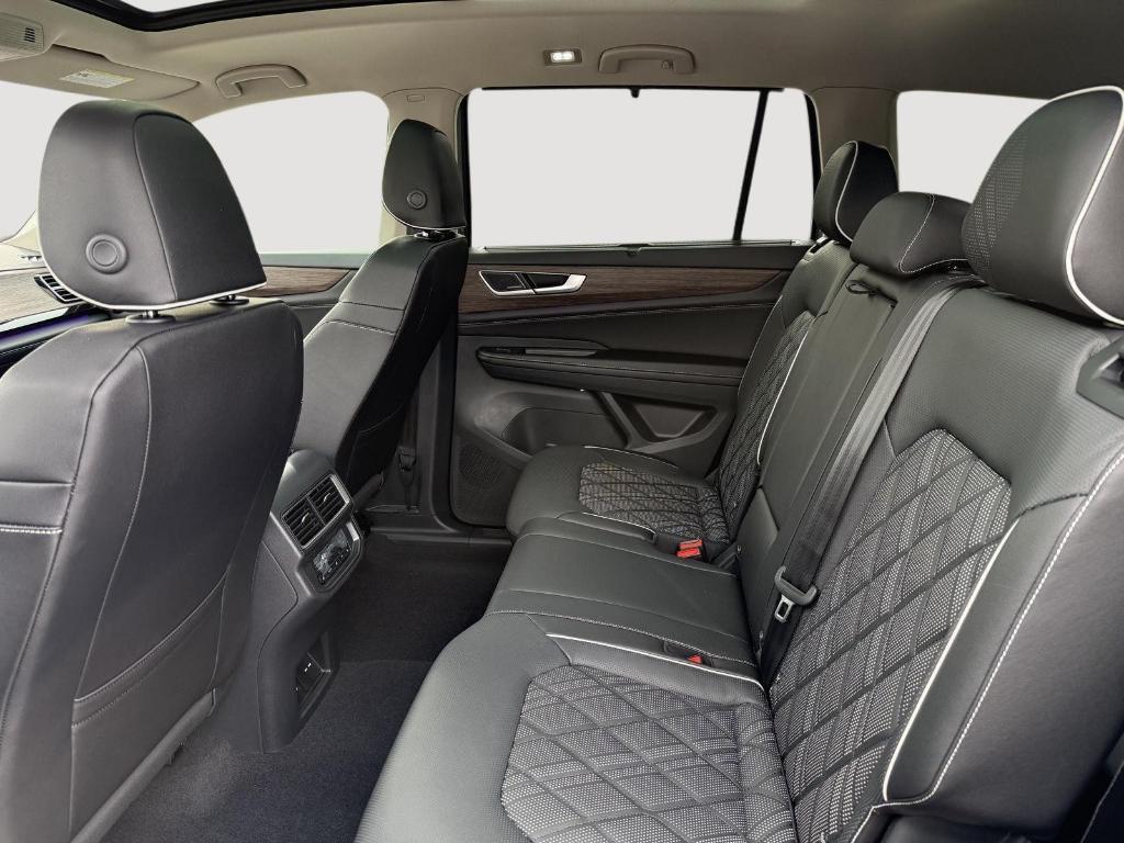new 2026 Volkswagen Atlas car, priced at $52,535