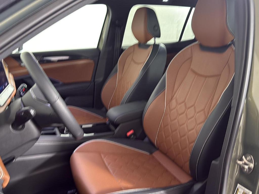 used 2025 Volkswagen Tiguan car, priced at $41,584