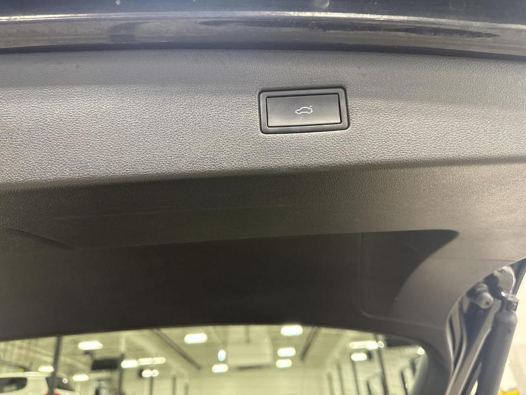 used 2022 Volkswagen Tiguan car, priced at $25,000