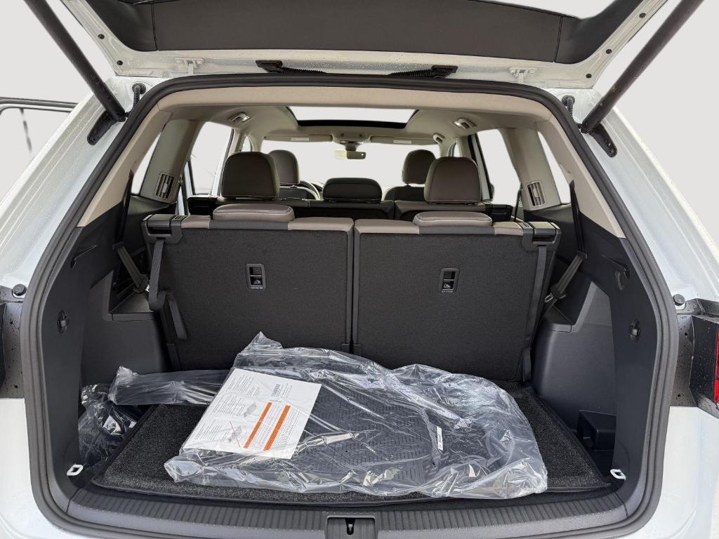 new 2026 Volkswagen Atlas car, priced at $47,134