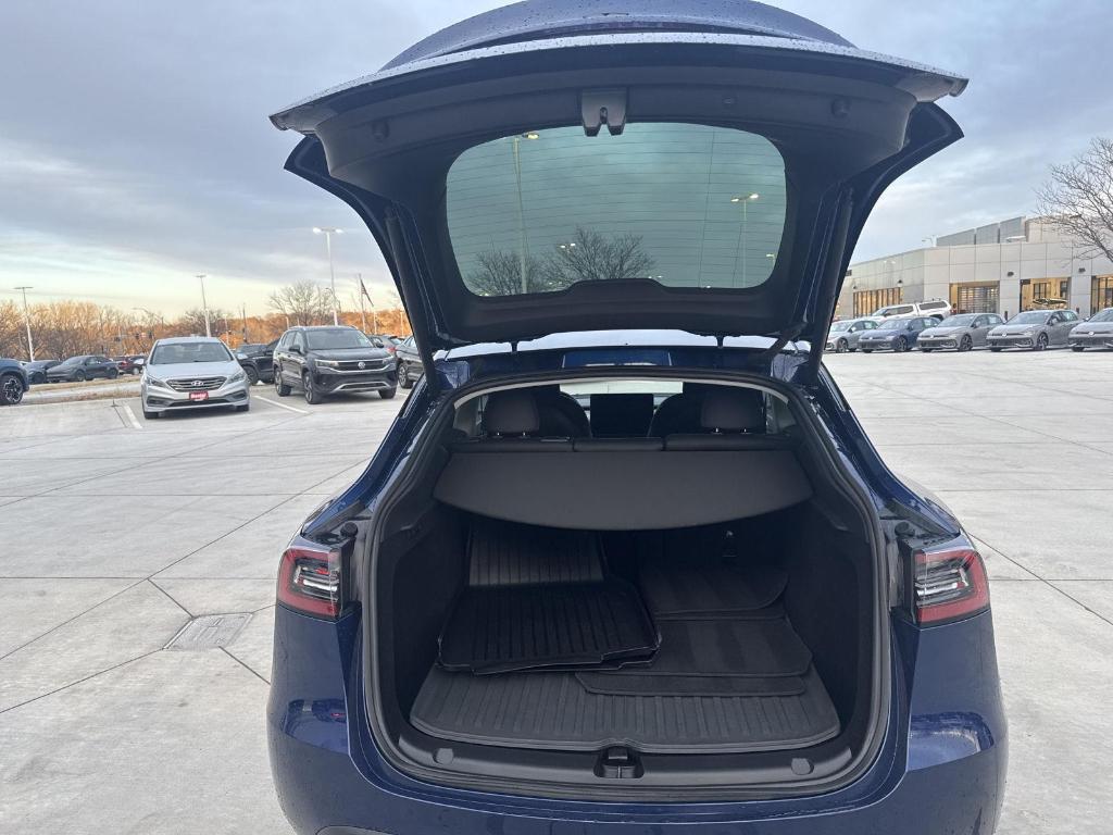 used 2025 Tesla Model Y car, priced at $40,000