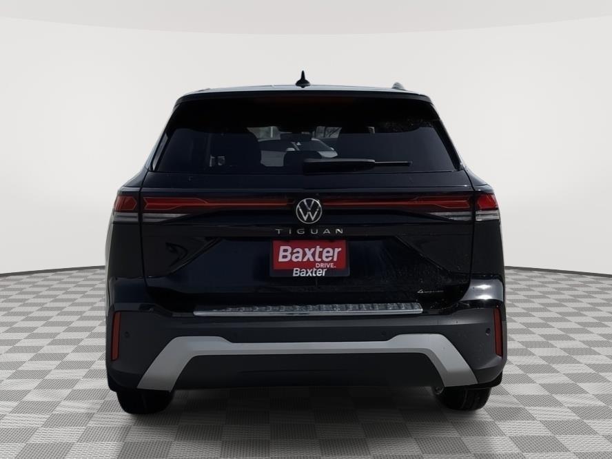 new 2026 Volkswagen Tiguan car, priced at $32,381