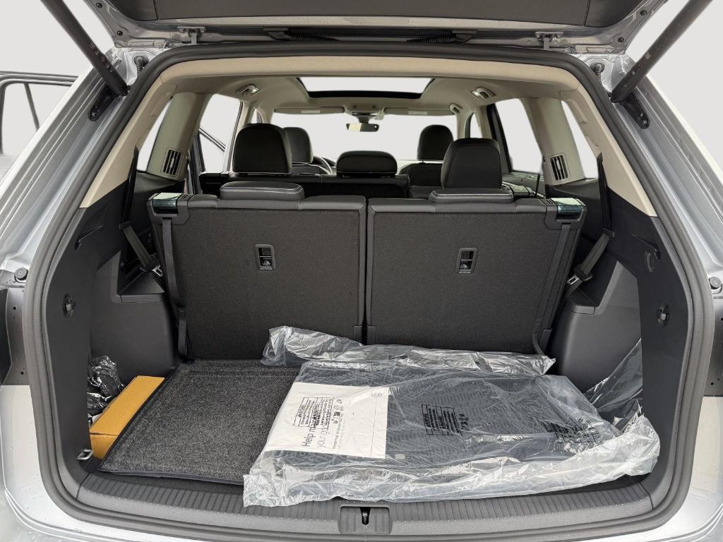 new 2026 Volkswagen Atlas car, priced at $51,866