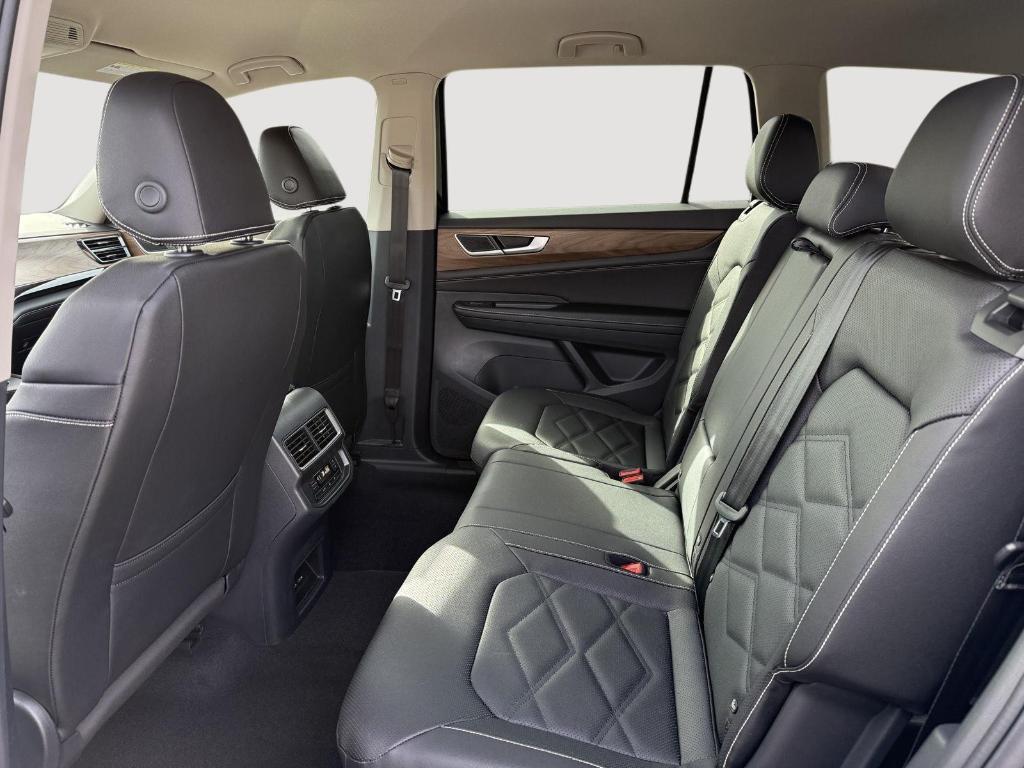 new 2026 Volkswagen Atlas car, priced at $41,245