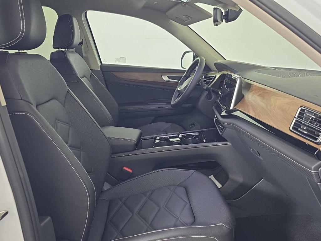 new 2026 Volkswagen Atlas car, priced at $43,720