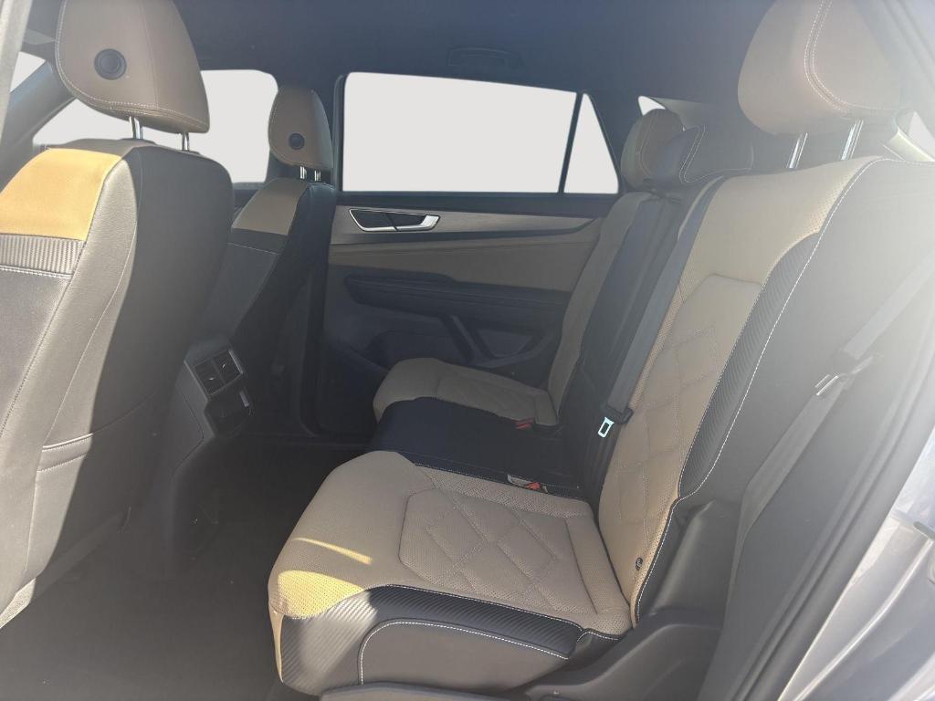 used 2024 Volkswagen Atlas Cross Sport car, priced at $27,488