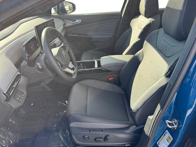 new 2025 Volkswagen ID.4 car, priced at $49,876